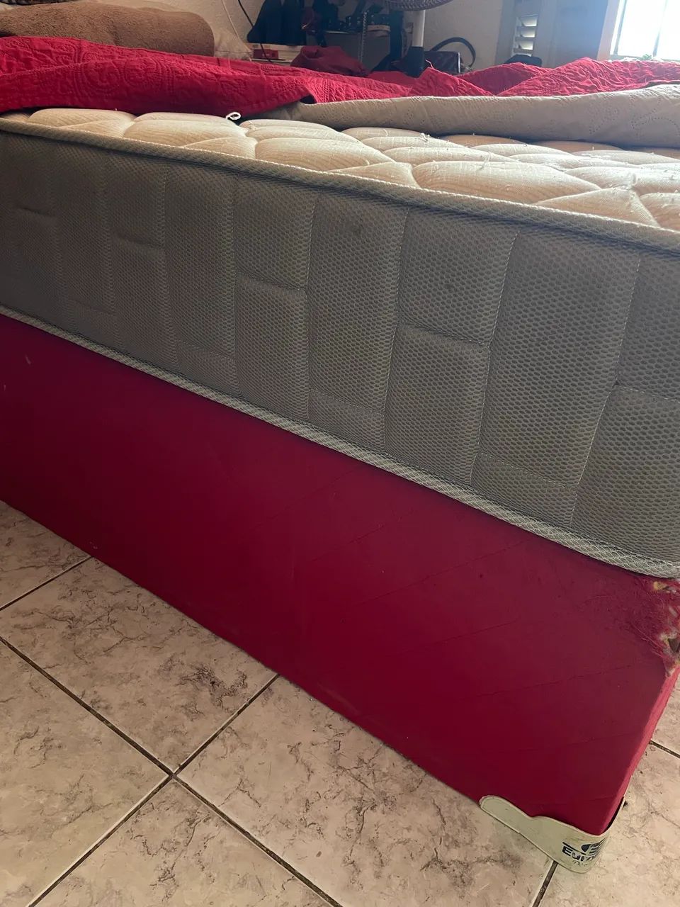 Colchão Ortobom e Box por R$650 - Foto 2