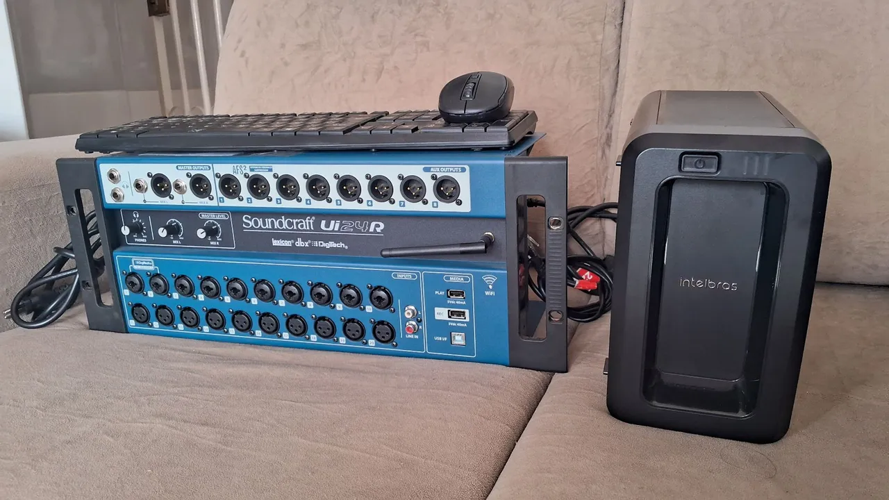 soundcraft ui24