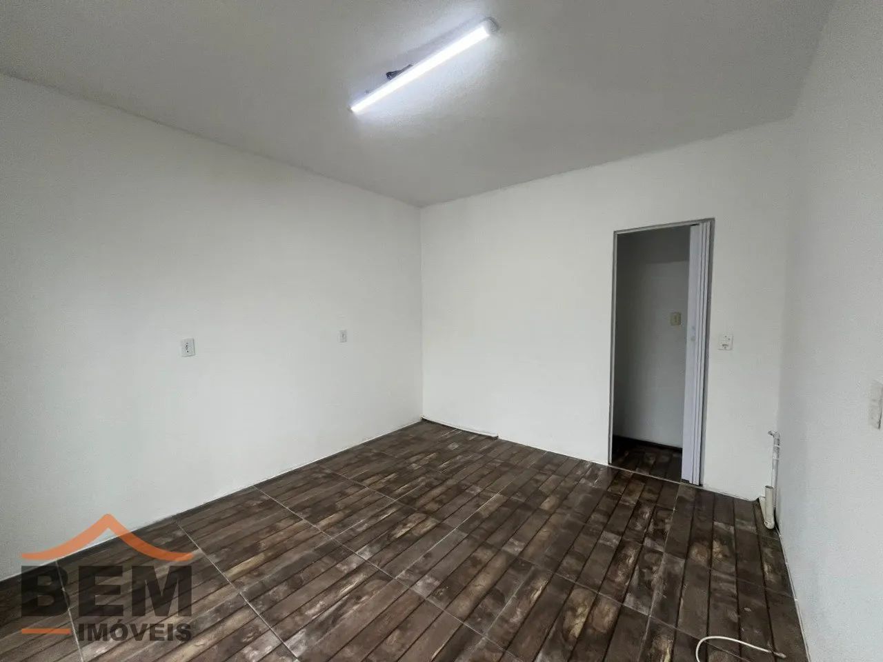 Sala comercial para alugar com 15 m² no bairro Cidade Nova, em Itajaí. - Foto 3