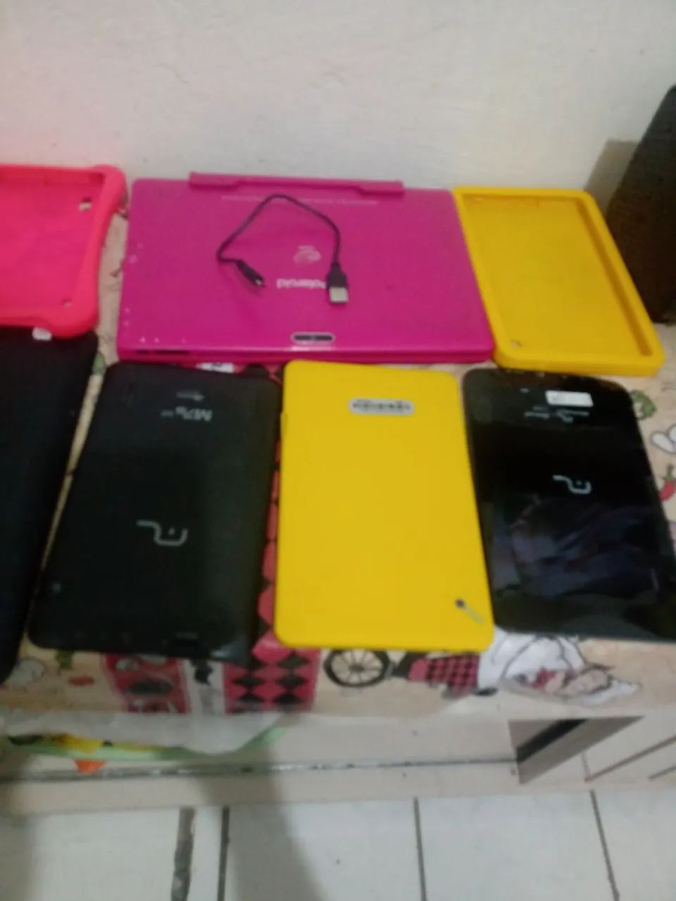 5 Tablets Multilaser M7 e outros polaroide único preço  - Foto 2