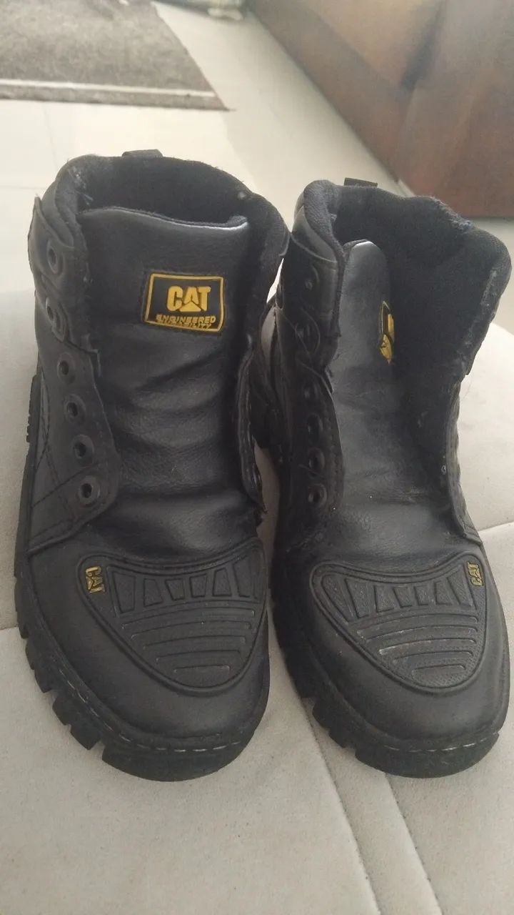 Bota Catepilar número 35 - Foto 3