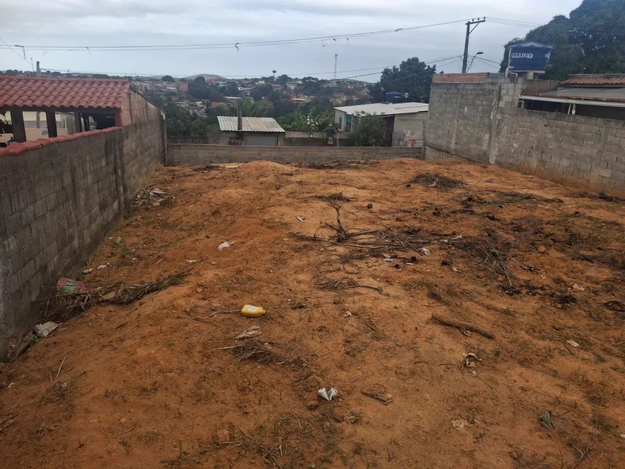 OPORTUNIDADE, LOTE COM ACESSO A DUAS RUAS, PROXIMO DE TUDO - Foto 3
