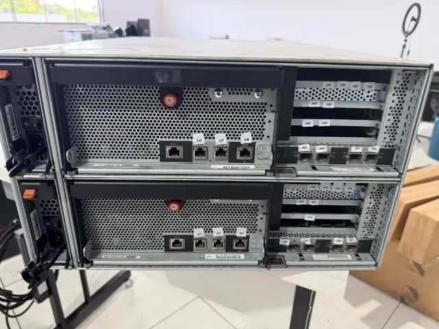 Controladora Storage NetApp FAS3140 | Dual Controller | 2x Fontes 1240W | Alta Performance - Foto 2