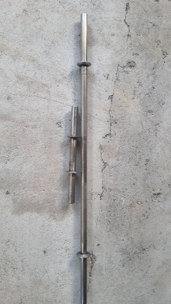Barra de ferro maciça 1.20 mt e 0,40 cm sem pesos - Foto 2