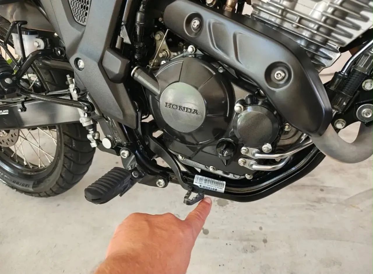 Sahara 300 ADV - Foto 3