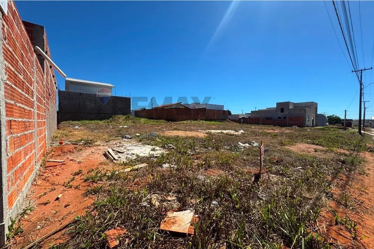 Lote à Venda  Jardim dos Ipês | 250 m² | Escriturado