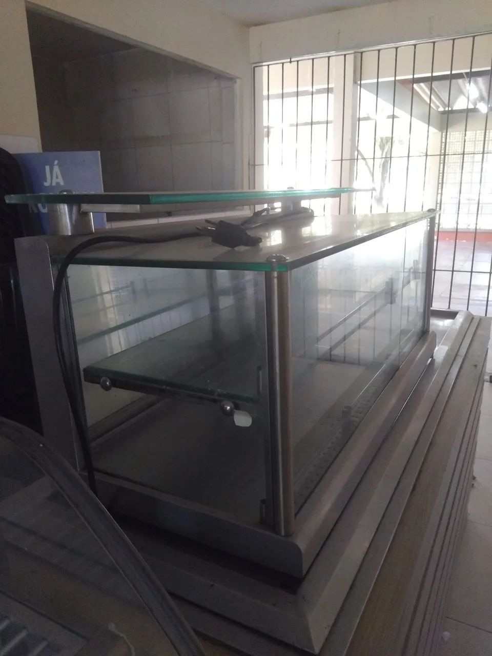 Balcão refrigerado e estufa - Foto 3