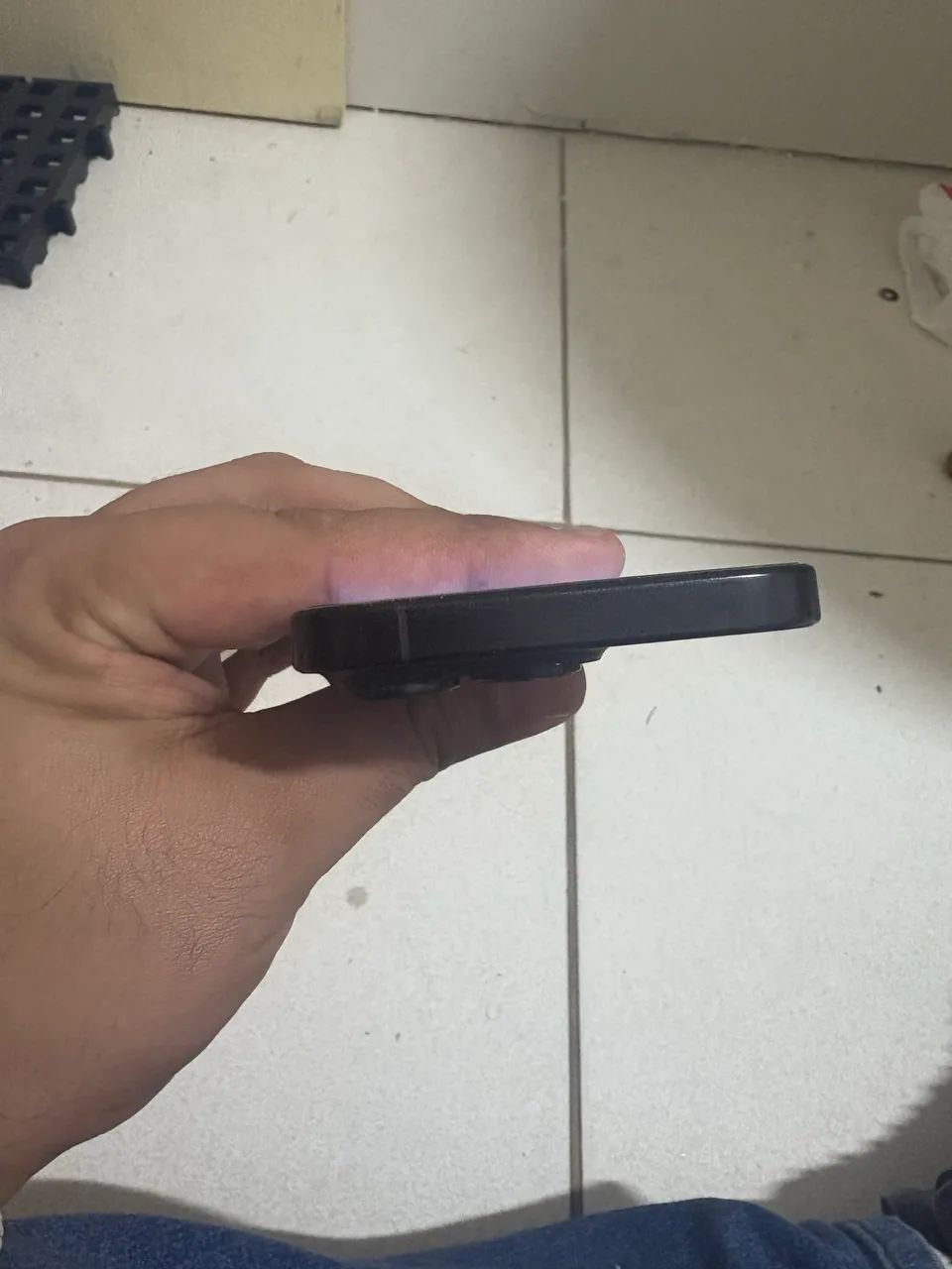 Iphone 16 pro 256 - Foto 3