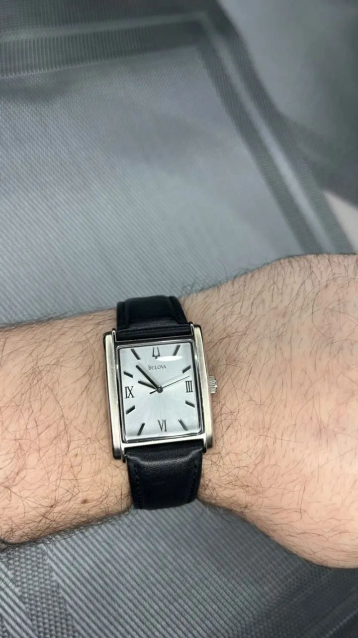 Relógio Bulova "Tank" 96A29 - Foto 3