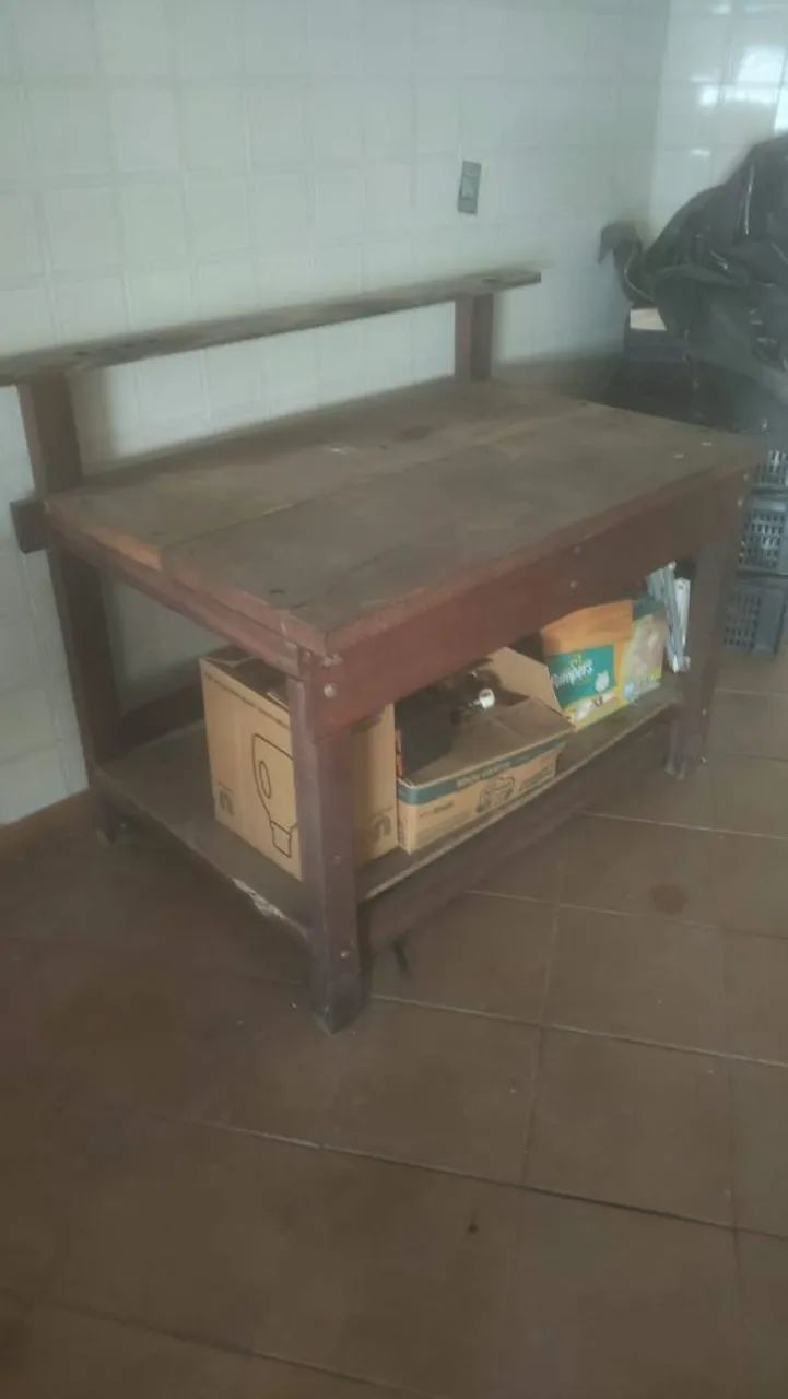 Bancada madeira 