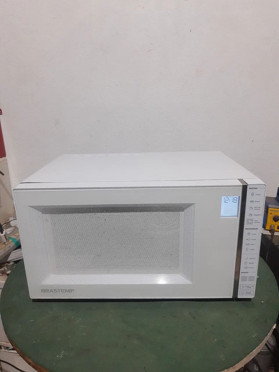 Microondas Brastemp 32 litros.           (Lançamento)