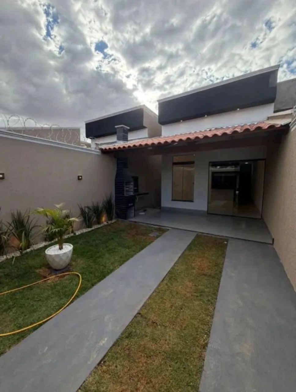 VENDO CASA EM CONDOMÍNIO NA PARTE ALTA - Foto 4
