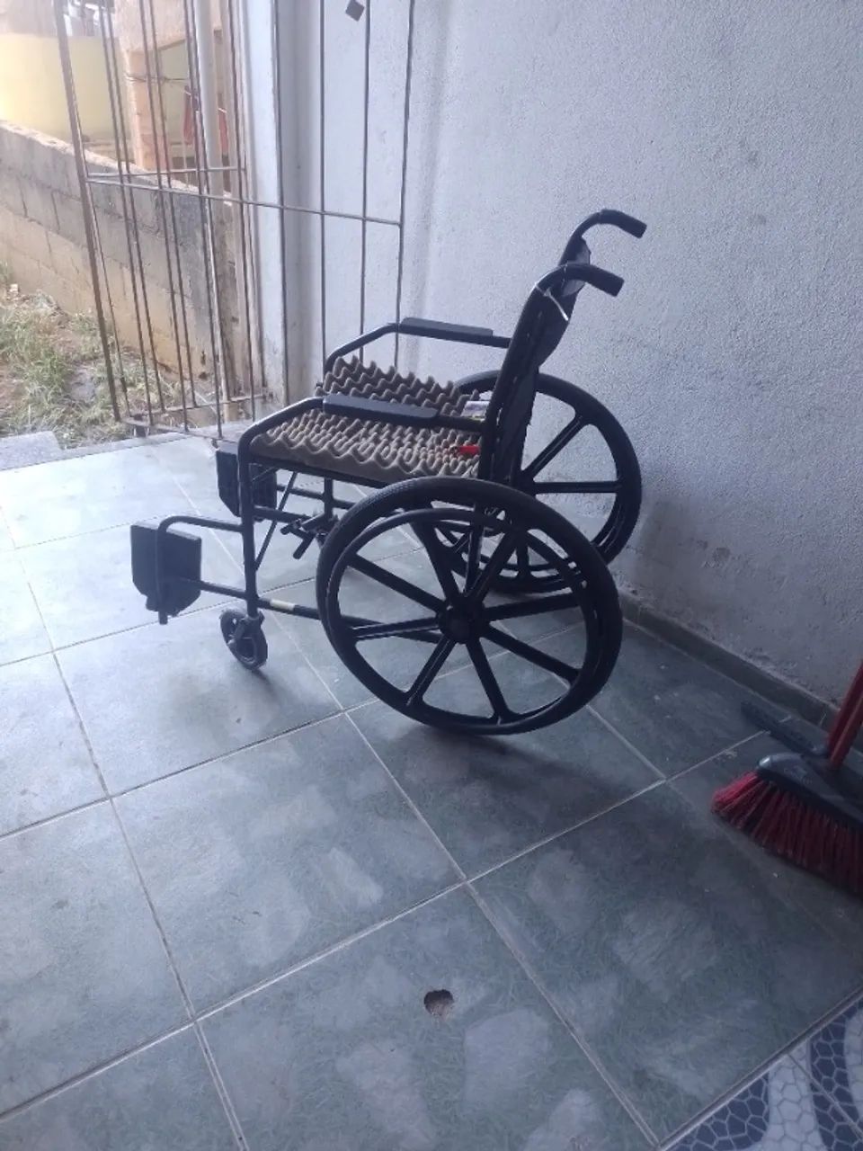 Cadeira de rodas  - Foto 2