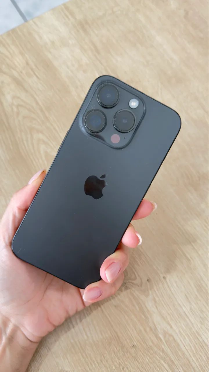 Vendo IPhone 15 Pro  - Foto 3