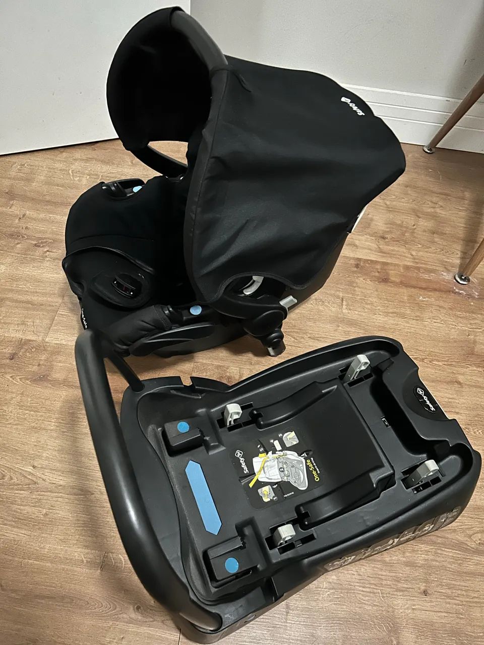 Bebê conforto safety + base