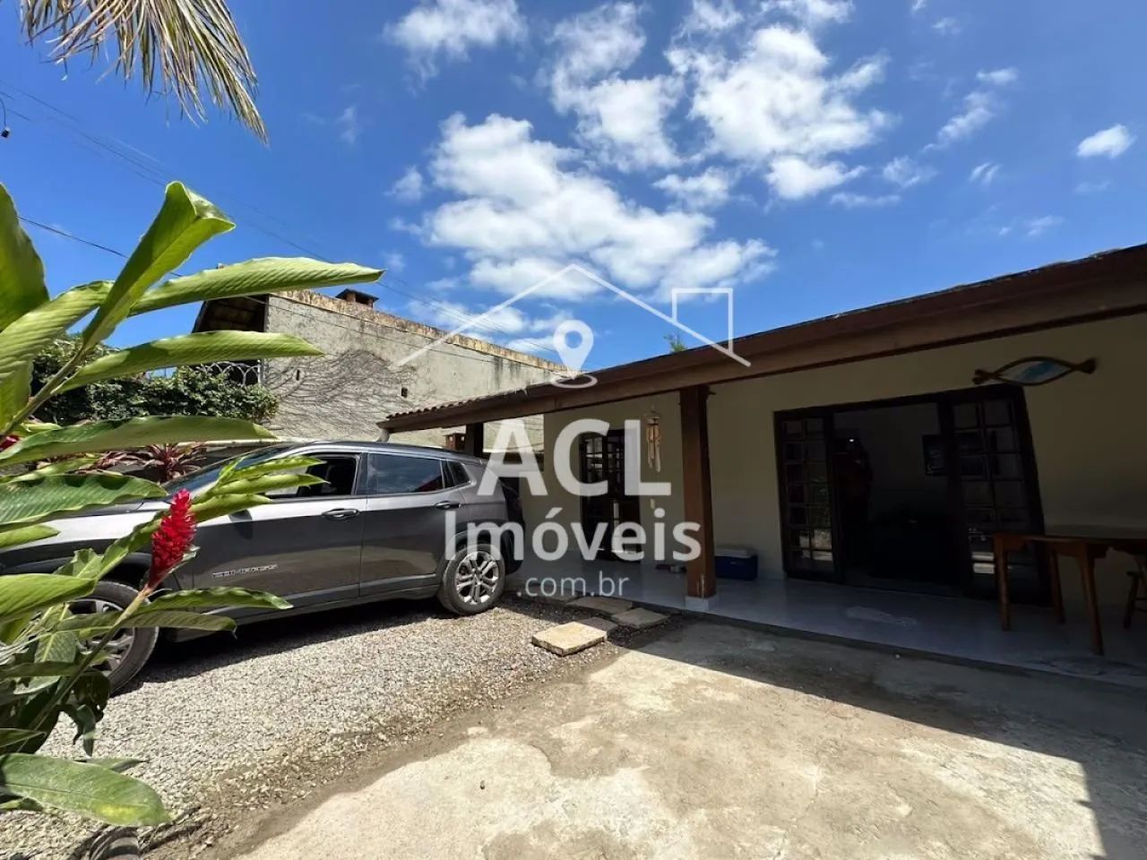 Casa para locação e venda , 2 dormitórios sendo uma suite a 500 mts da praia em Maresias - Foto 2