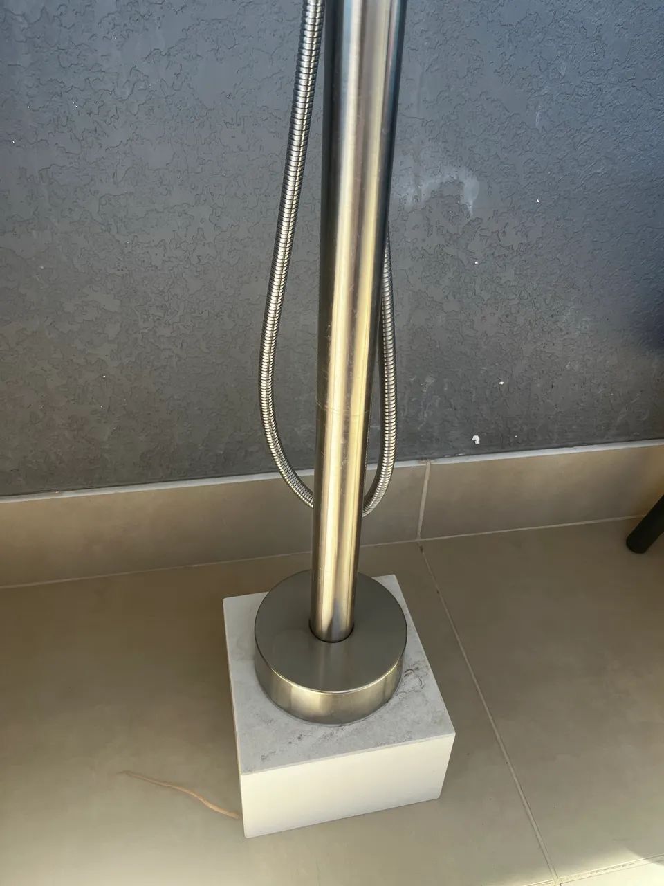 Torneira Monocomando Piso Bela Metais Maule Níquel Fosco, 1 ano uso + 4 de garantia - Foto 4