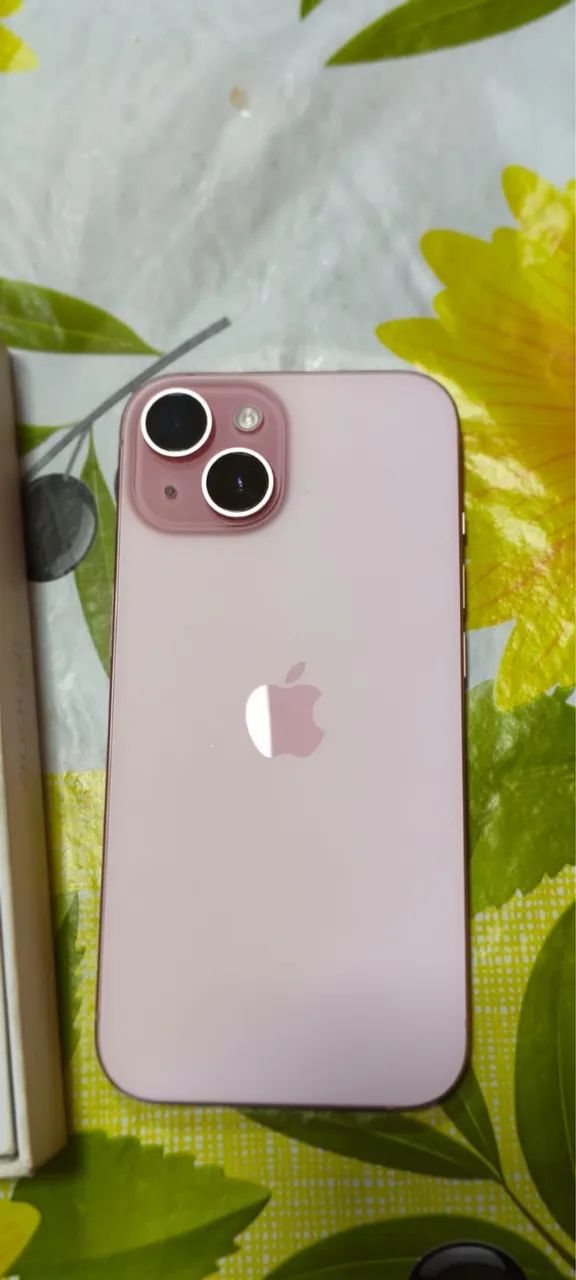 iPhone 15, 128gb, semi novo 