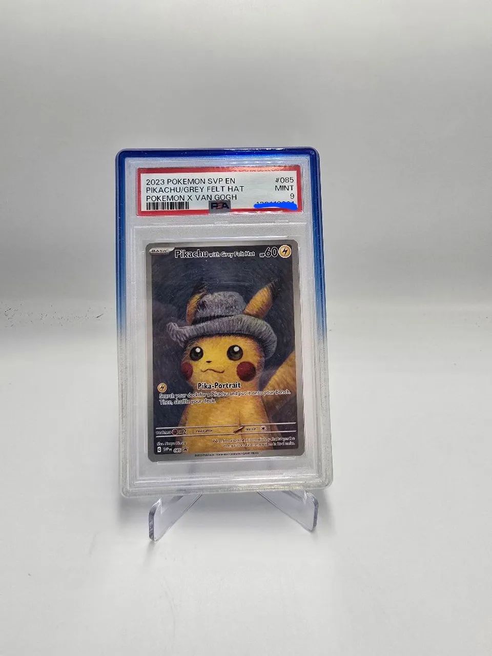 Pikachu Van Gogh PSA 9 - Inglês