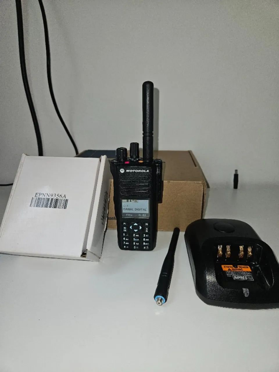RADIO MOTOROLA HT DGP 8550 VHF