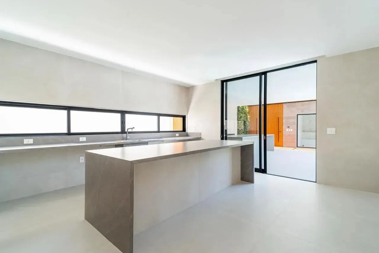 Imóvel para venda tem 715 metros quadrados com 5 quartos - Foto 8