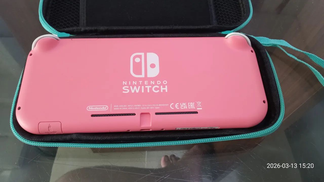 Nintendo Switch Lite (rosa) - Perfeitas Condições + acessório