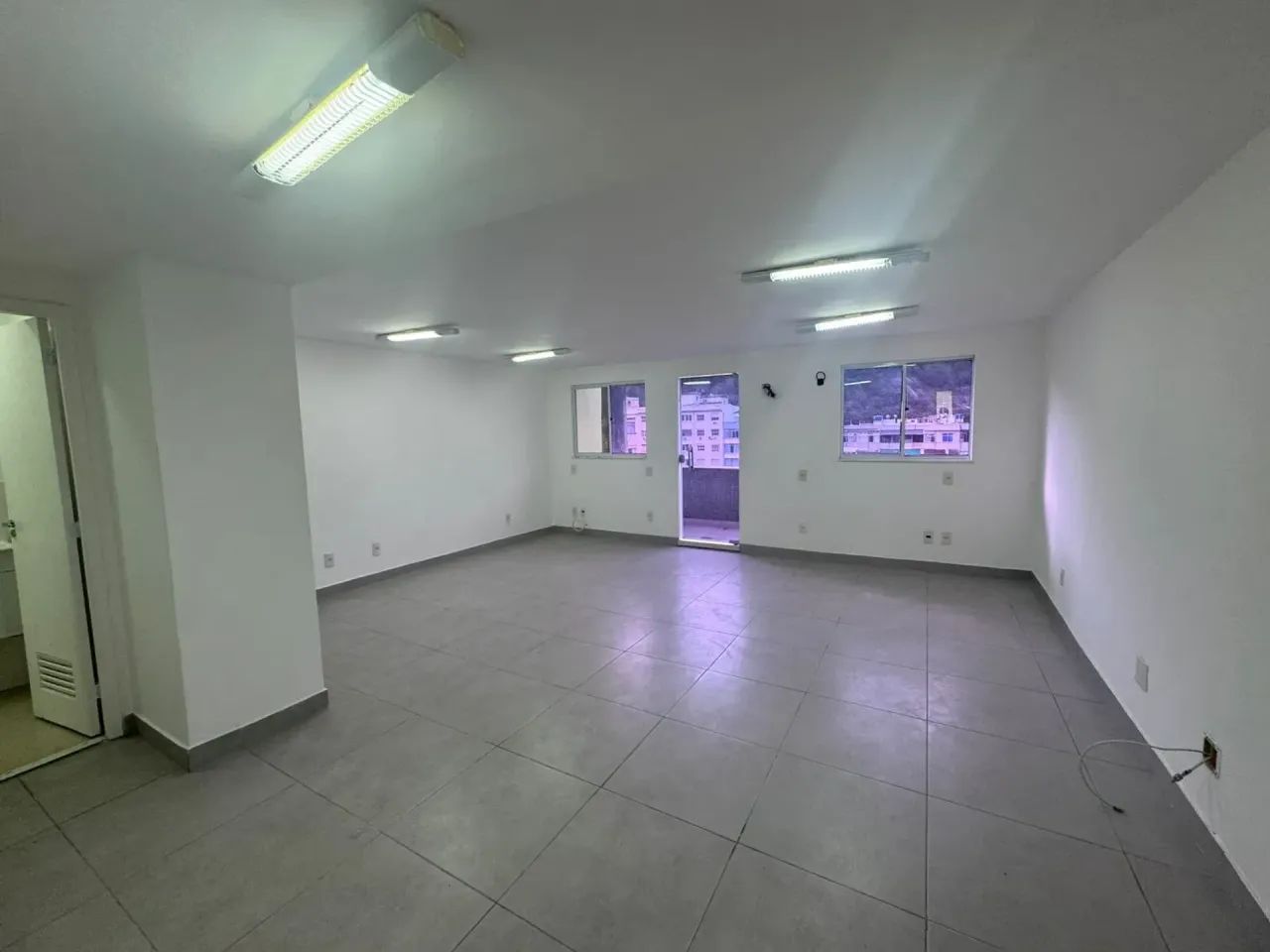 Sala Comercial Exclusiva em Cobertura  Copacabana - Foto 3
