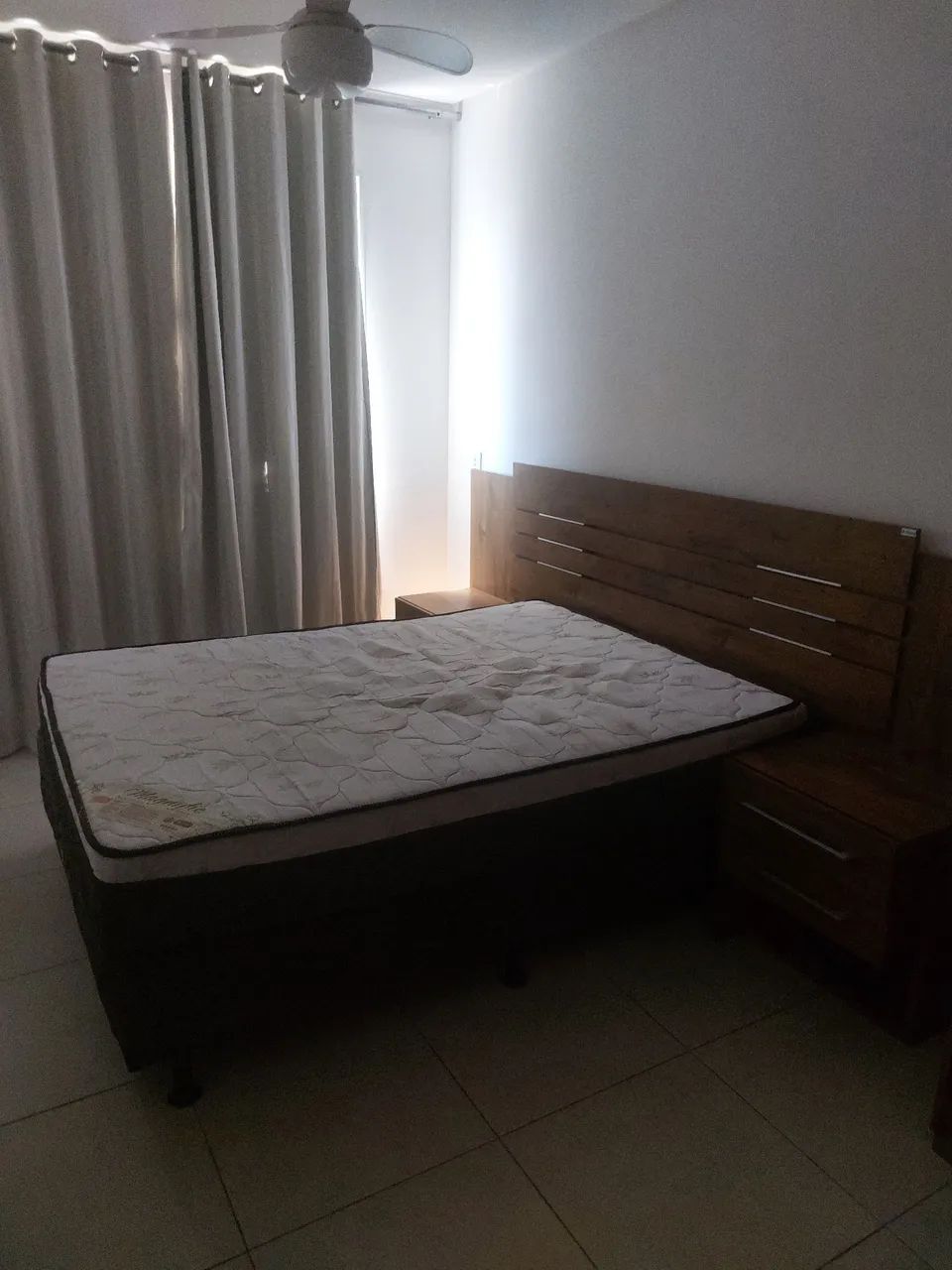 CAMA BOX CASAL COM COLCHÃO  E  CABEÇEIRA  E CRIADOS  - Foto 2