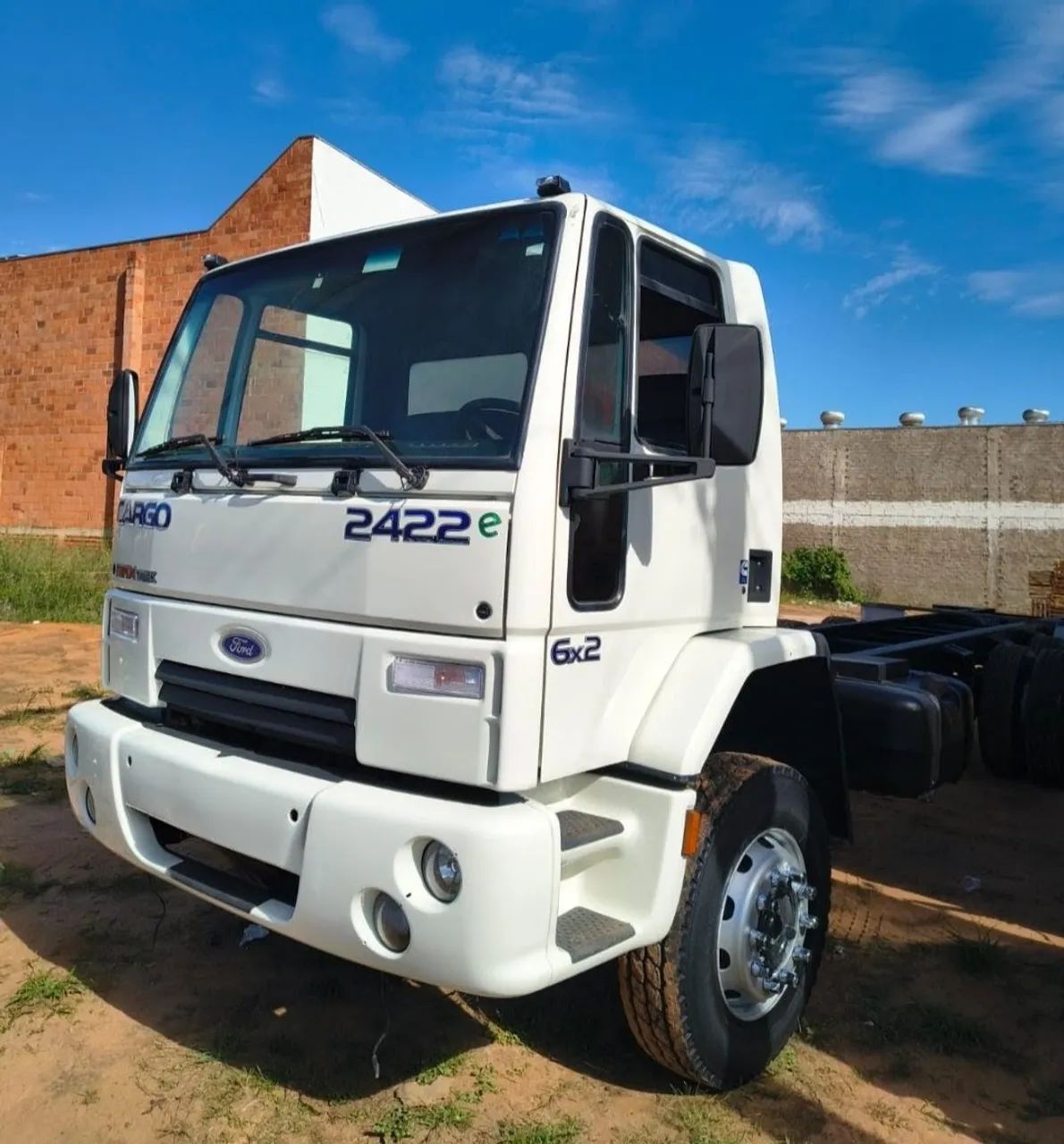 Ford Cargo 2422