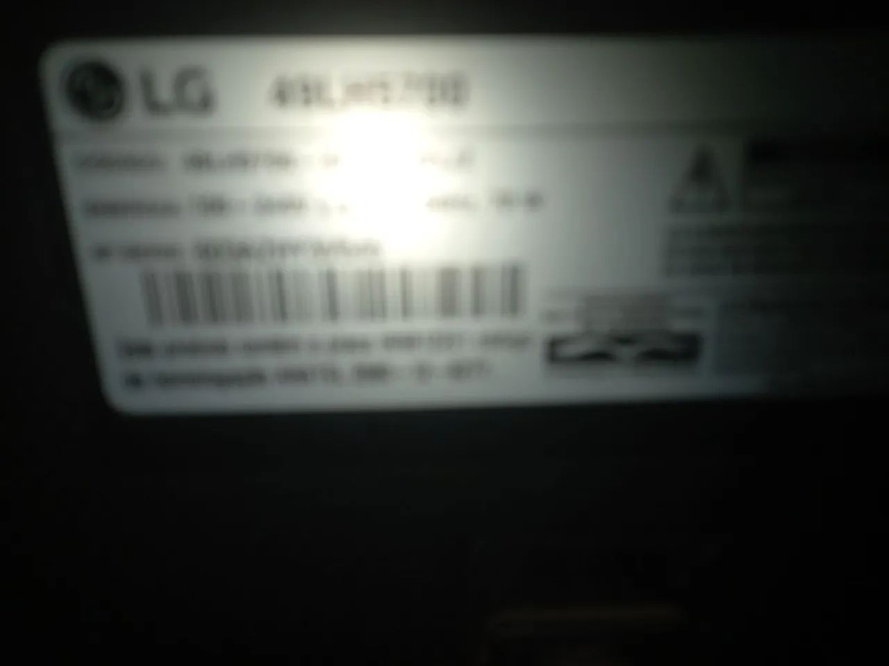 Vendo TV smart LG 40 pl - Foto 2
