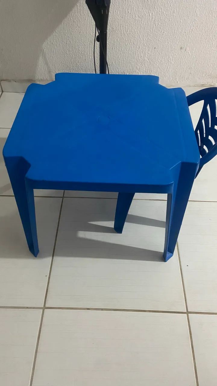 Mesinha e cadeira infantil 