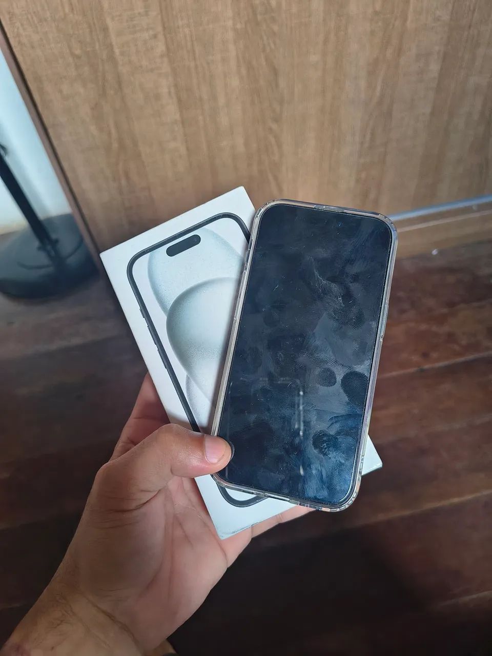 Vendo iPhone 15 muito novo  - Foto 4