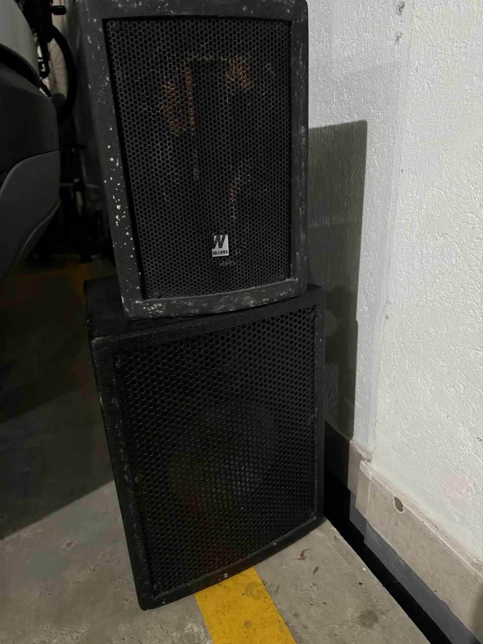 Caixa de Sol subwoofer + Caixa com Tweeter e corneta 
