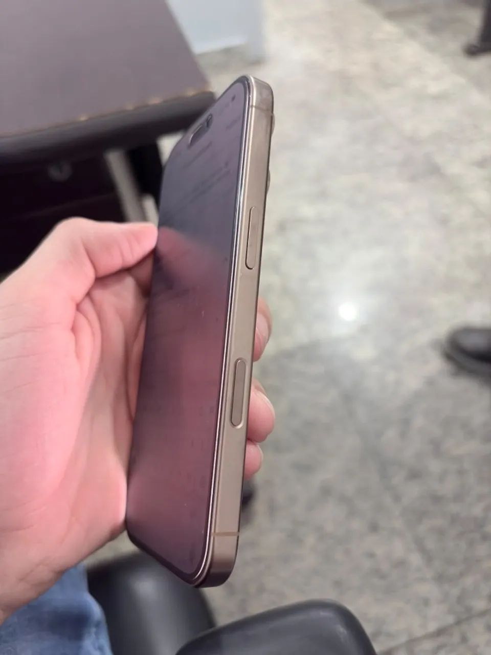 IPHONE 16 PRO 256  - Foto 4