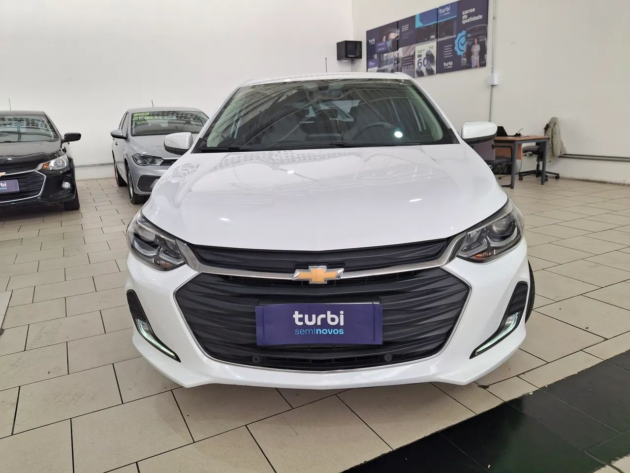 Chevrolet Onix Hatch Premier 1.0 12V TB Flex Aut. 4P, foto 9 de 10