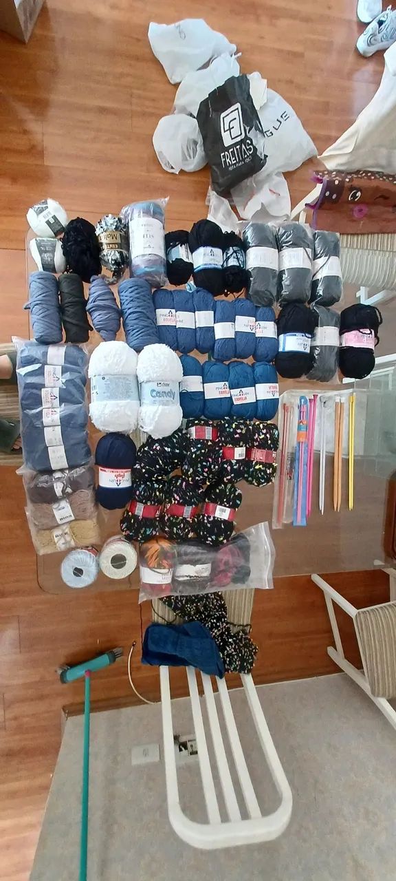 OPORTUNIDADE Kit para Tricô / Crochê