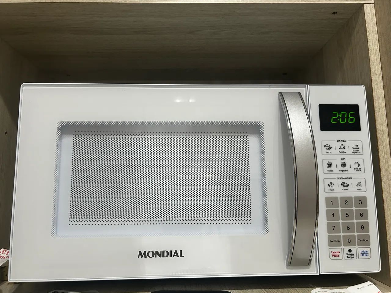 Vendo microondas novo pois estou me mudando 