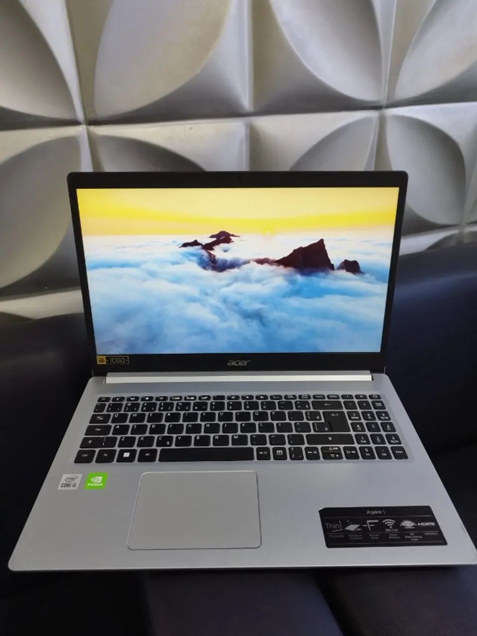 Notebook Acer Processador i5 10° geração Placa de vídeo NVIDIA