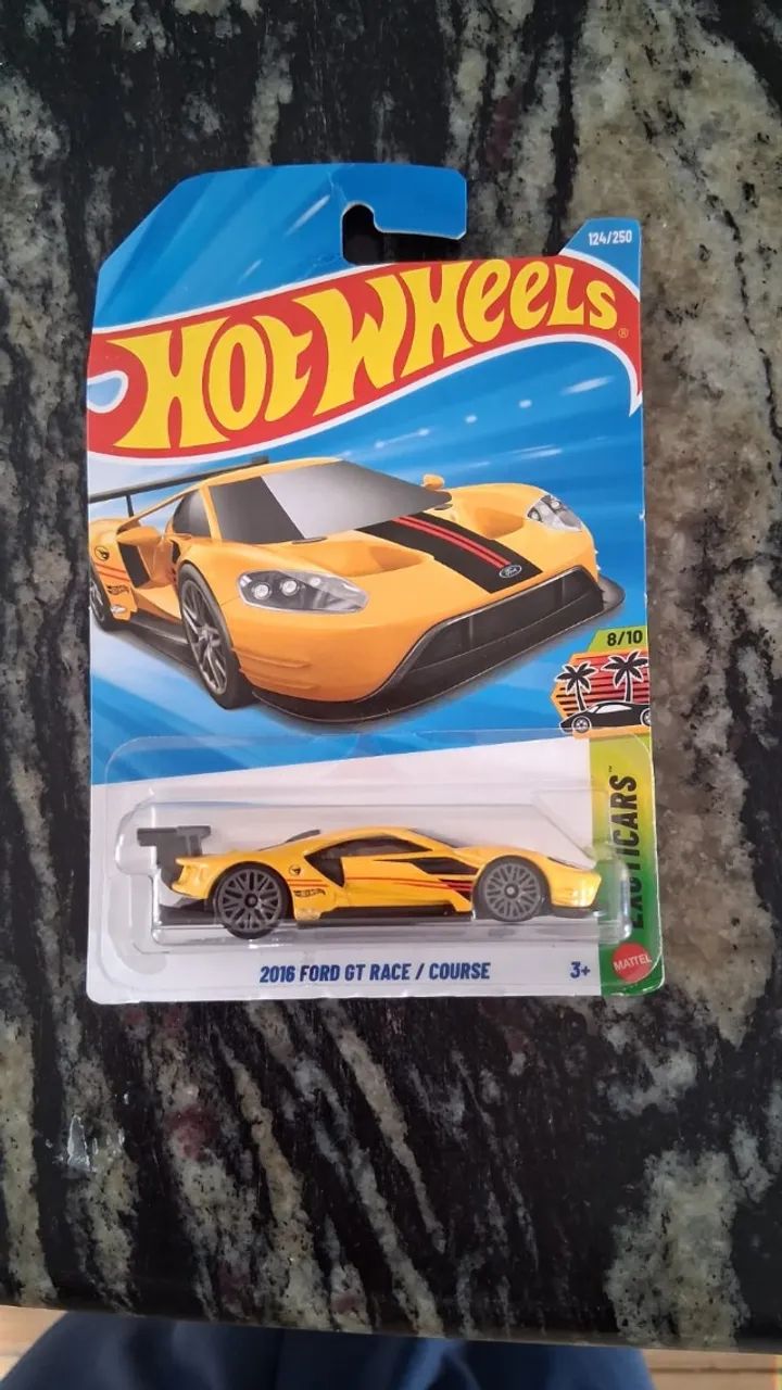 Hot Wheels Ford Gt Race 2016 The-hunt - Brinquedos e Jogos