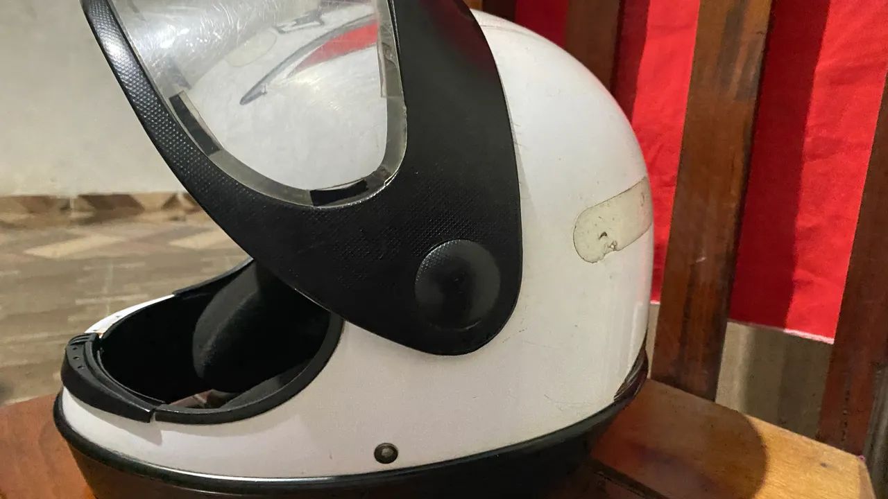Capacete branco - Foto 2