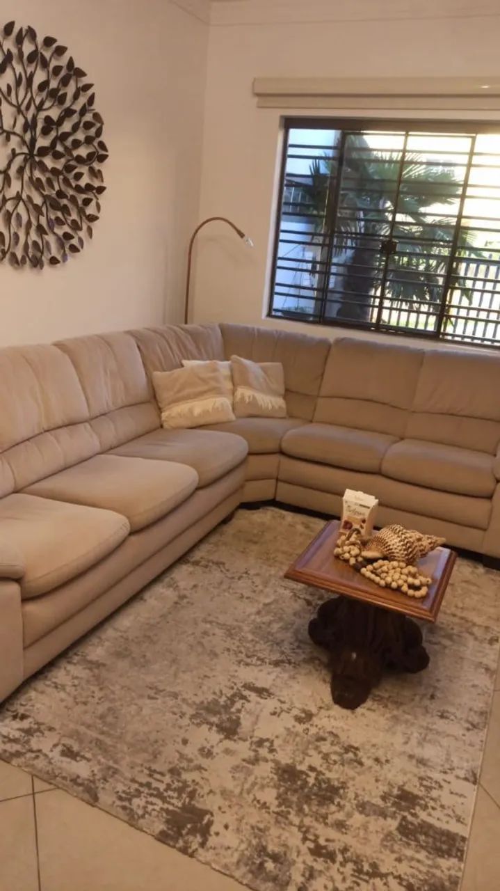 Vendo sofá 6 lugares