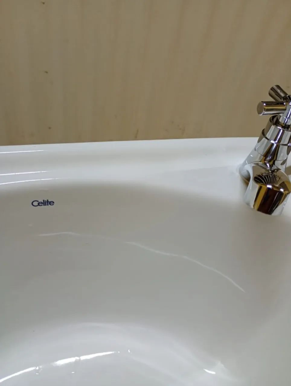 Tanque de louça Celite 20L novo - Foto 4