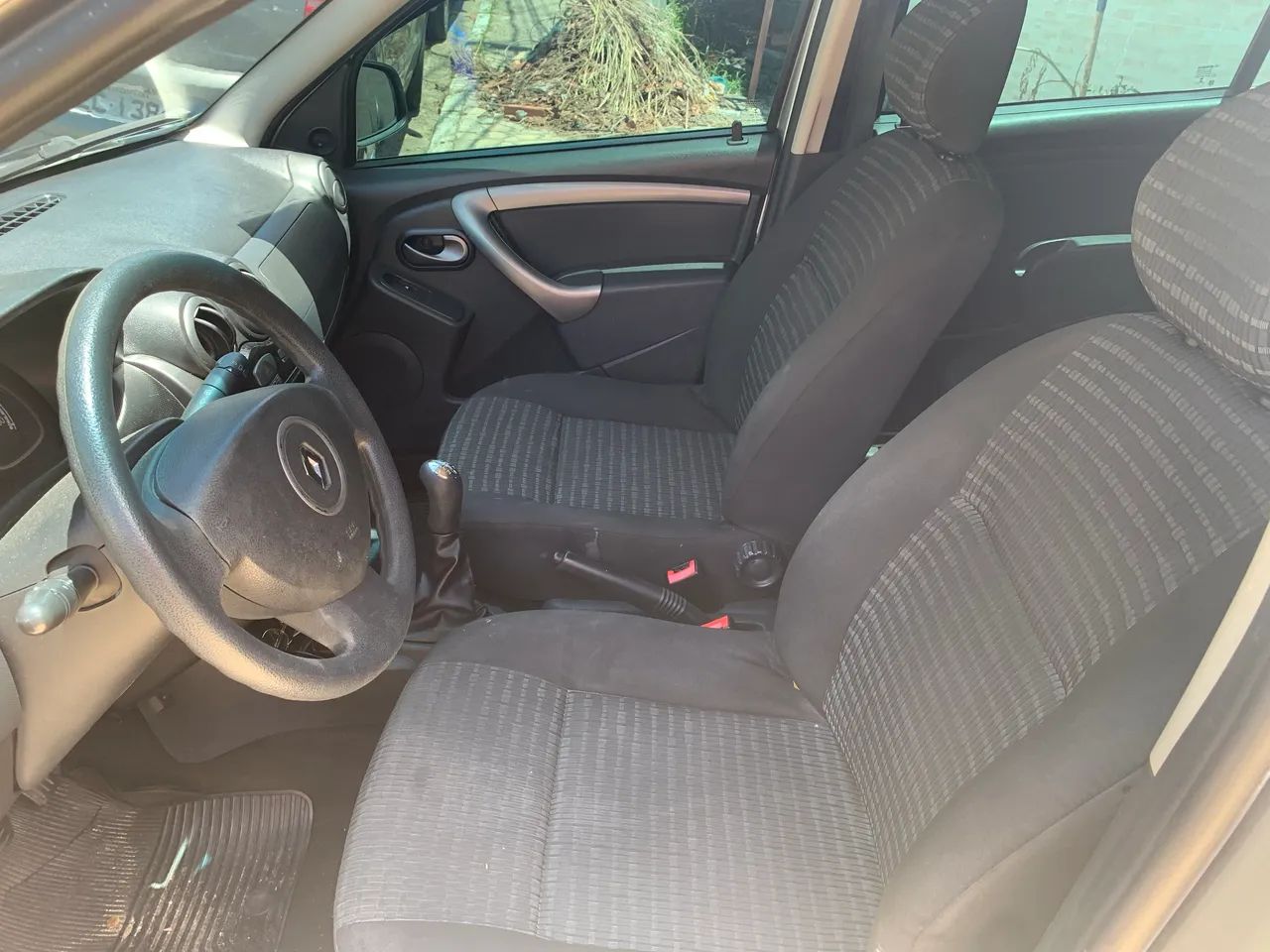 Renalt Sandero ano 2014 1.6 - Foto 2