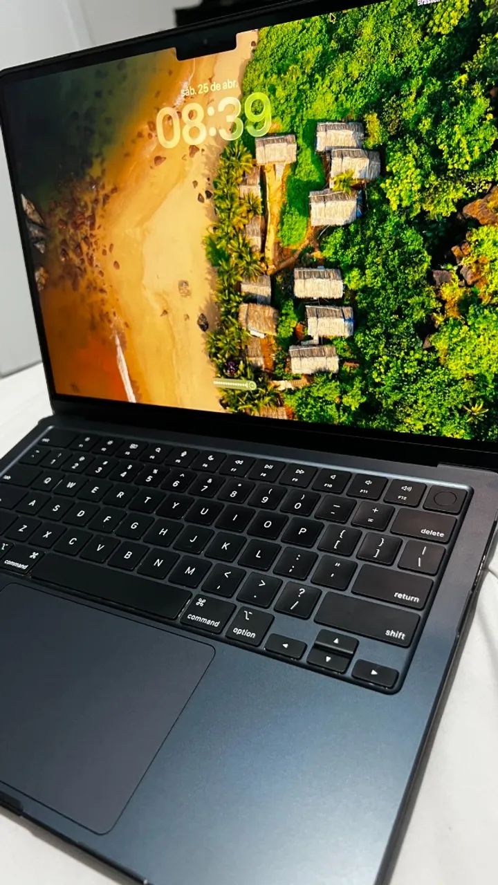 Macbook air M2 13 polegadas, 16gb RAM, 256GB armazenamento, cor