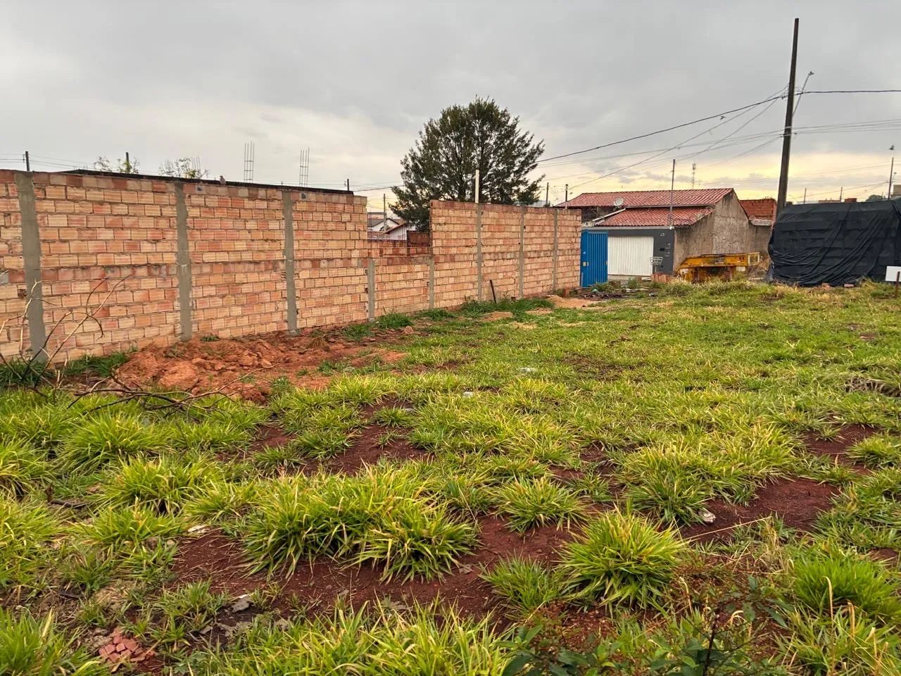 Vende-se lote em Patrocinio MG - Foto 3