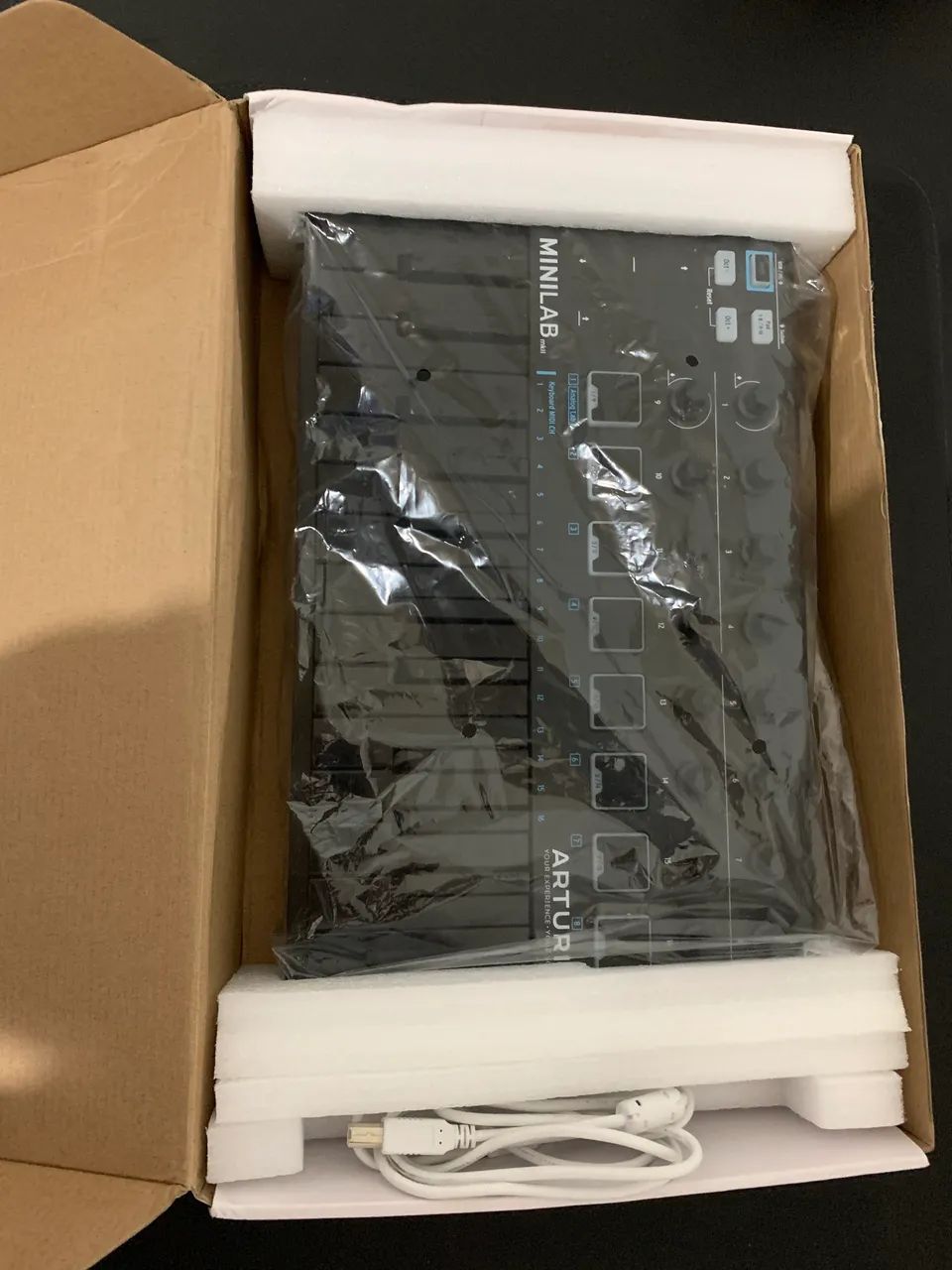 Arturia Minilab Mk2 (deep black) - Foto 2