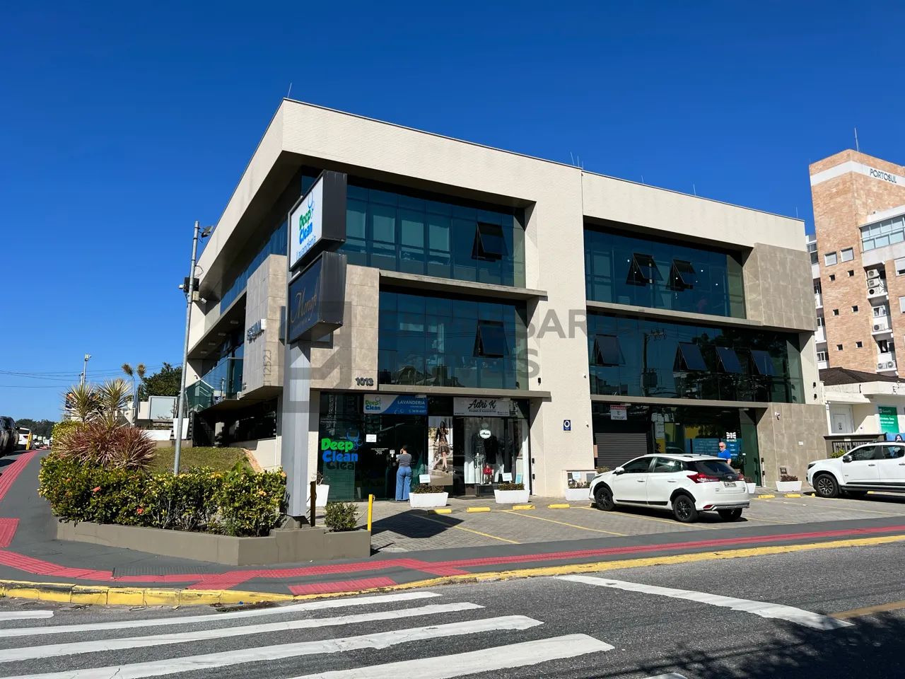 Prédio Comercial para Aluguel em Florianópolis