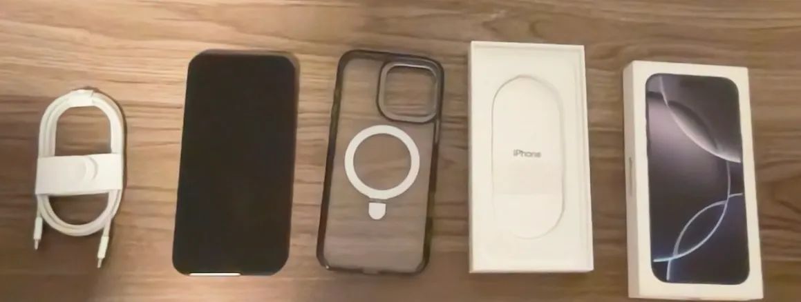 iPhone 16 Pro Max