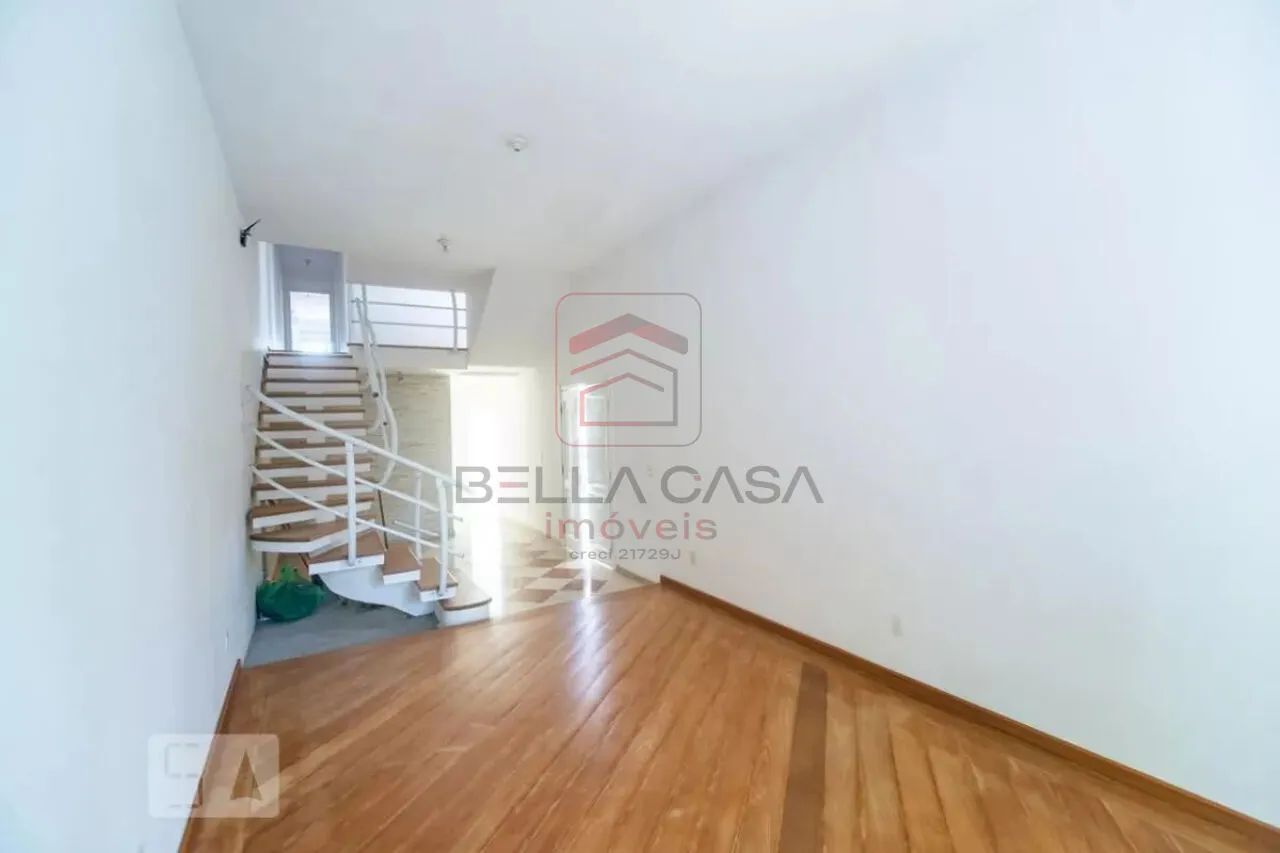 Lindo Sobrado com 300m2 e Piscina - Foto 3
