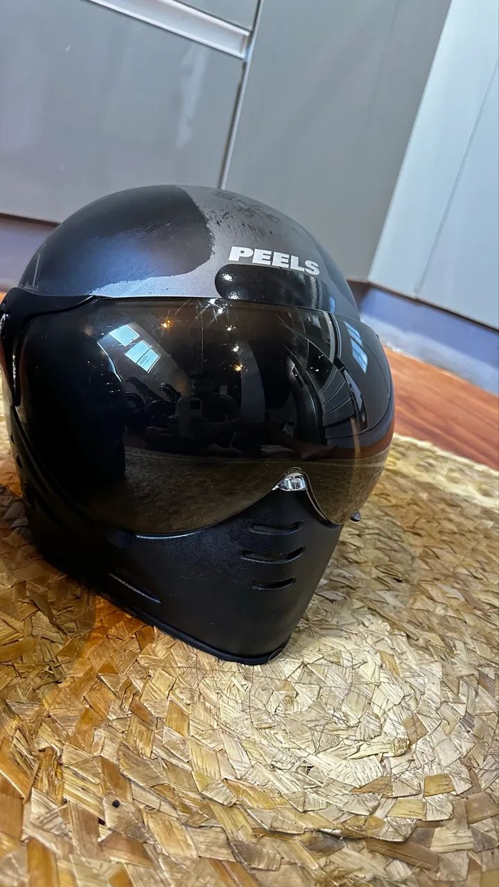 2 Capacete peels ultra resistente praticamente novos  - Foto 3